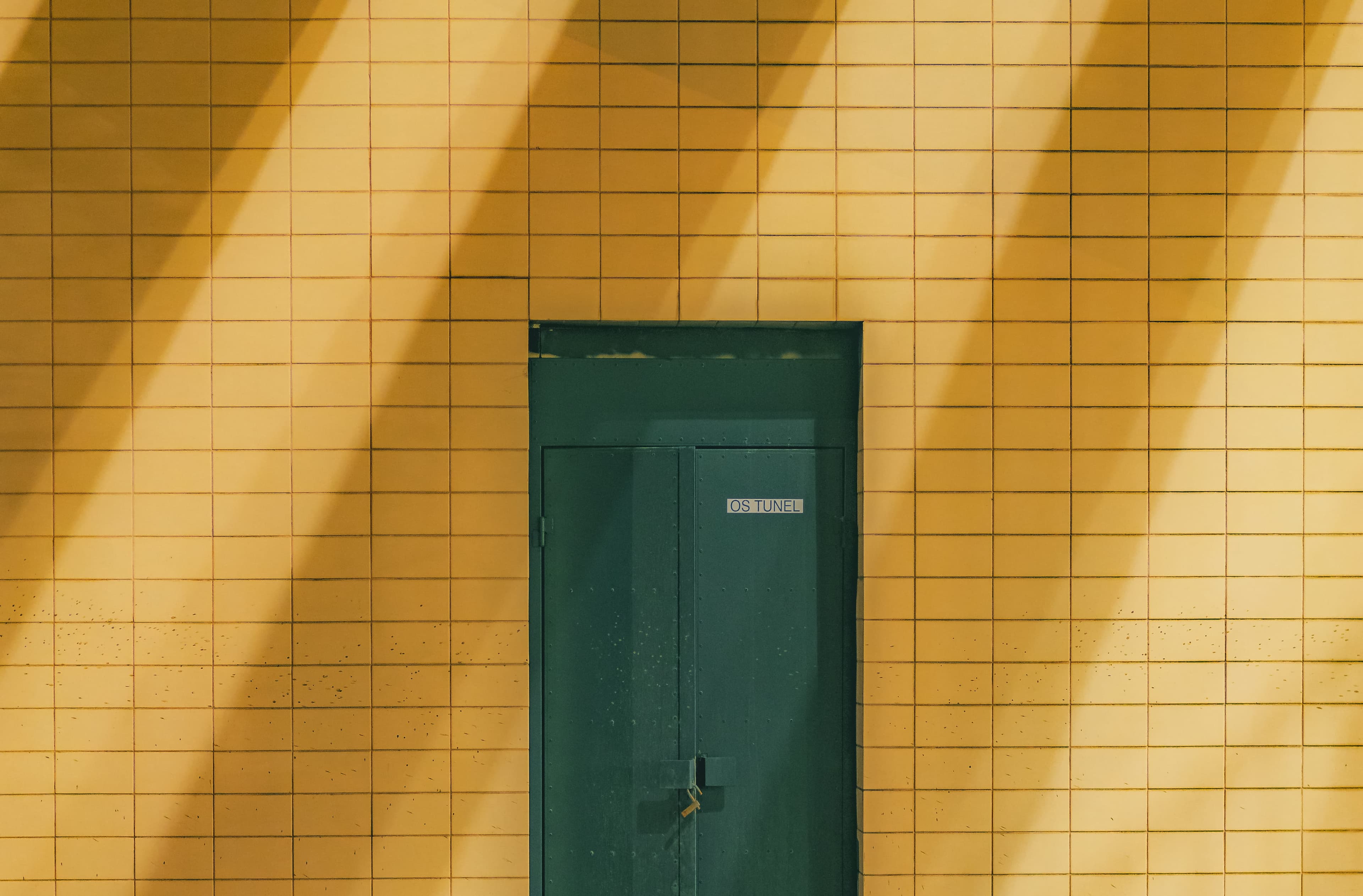 Creative frame with minimalist styling