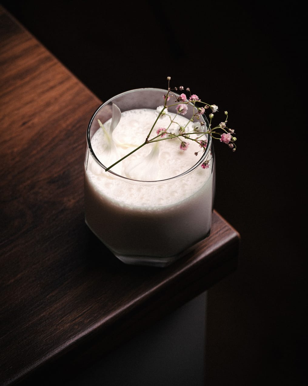 Cocktail photography with cinematic bar styling